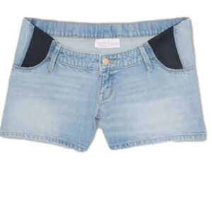 INGRID & Isabel Maternity Denim Shorts Light Wash Size 14